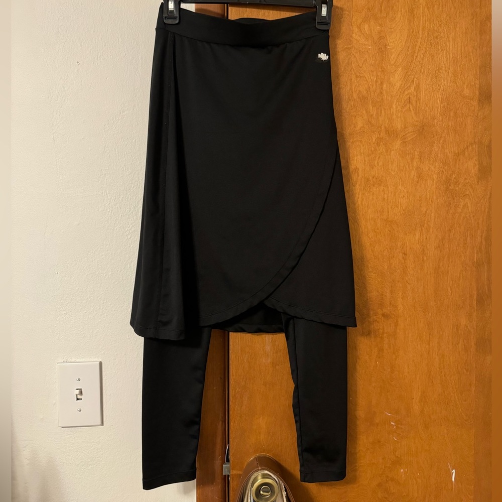 great condition black wrap snoga athletics skirt
